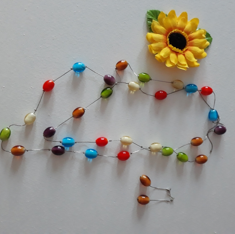 Necklace and earrings set